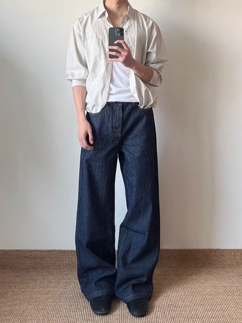Jeans - Washed straight-leg wide-leg with slight ruffles