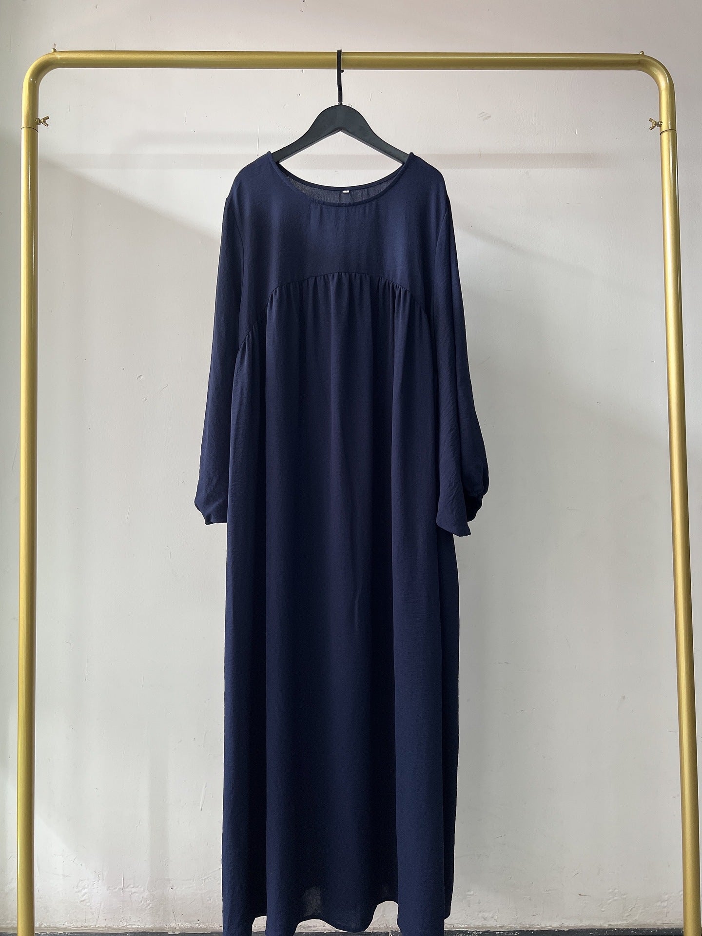 Wide and soft pure-color dress and long robe
