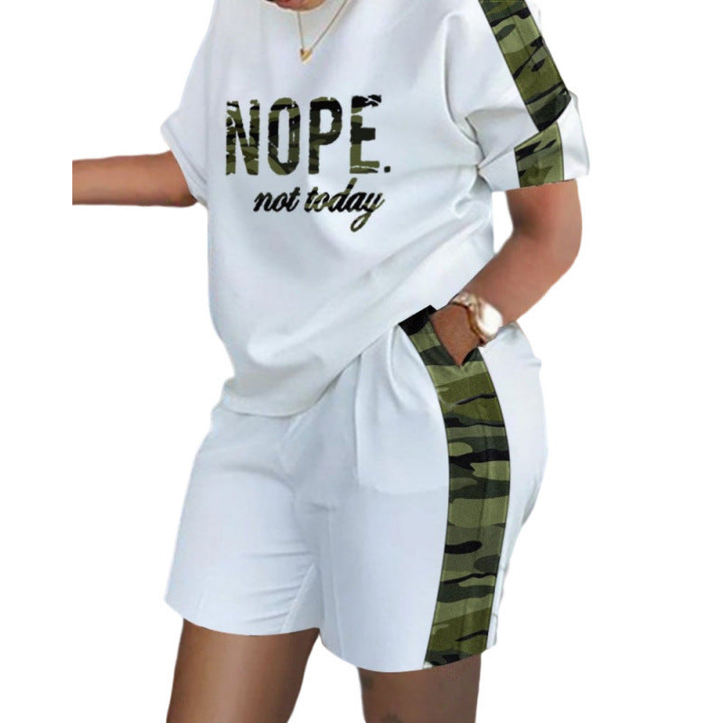 Short-Sleeved Printed Commuter Suit