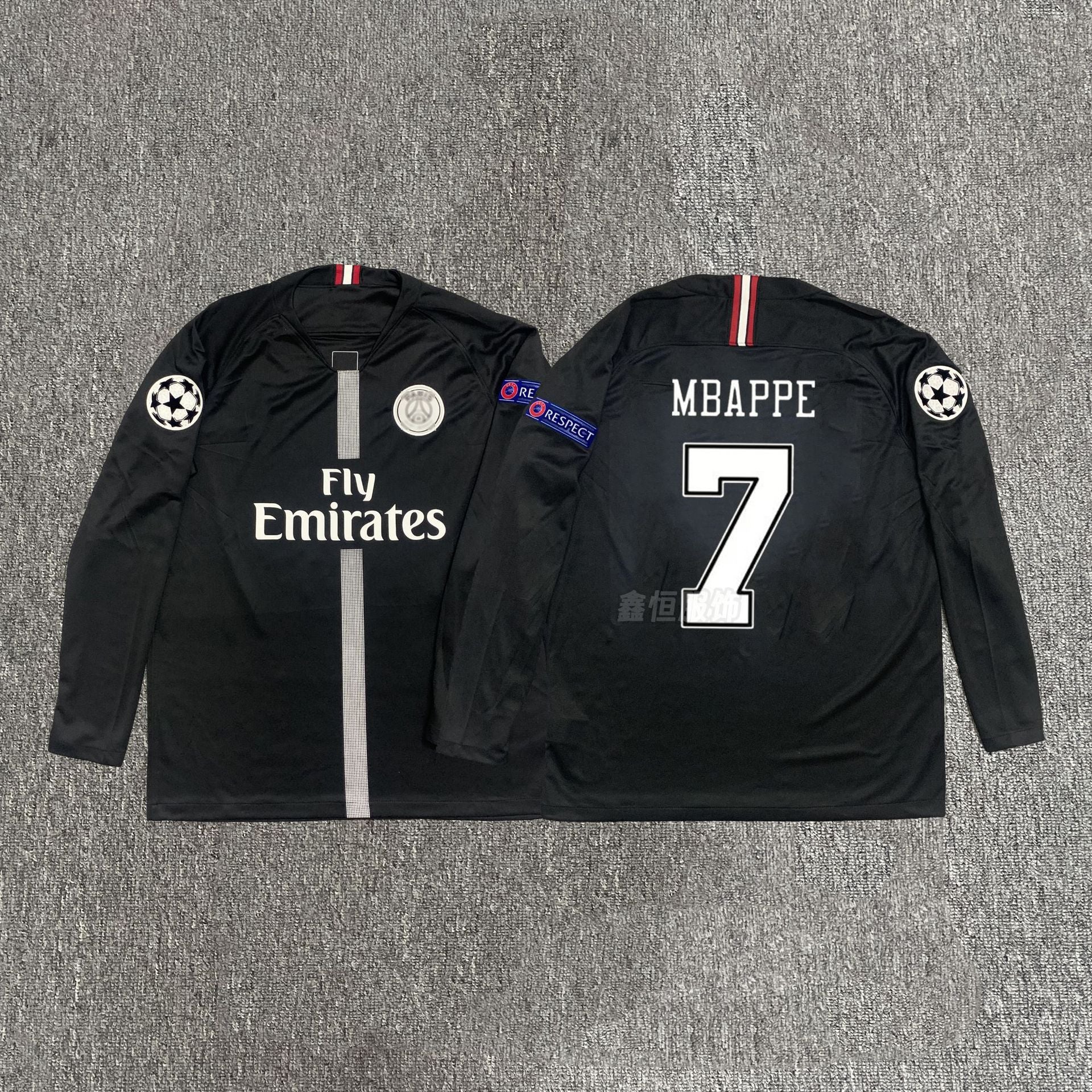 Long-sleeved football suit