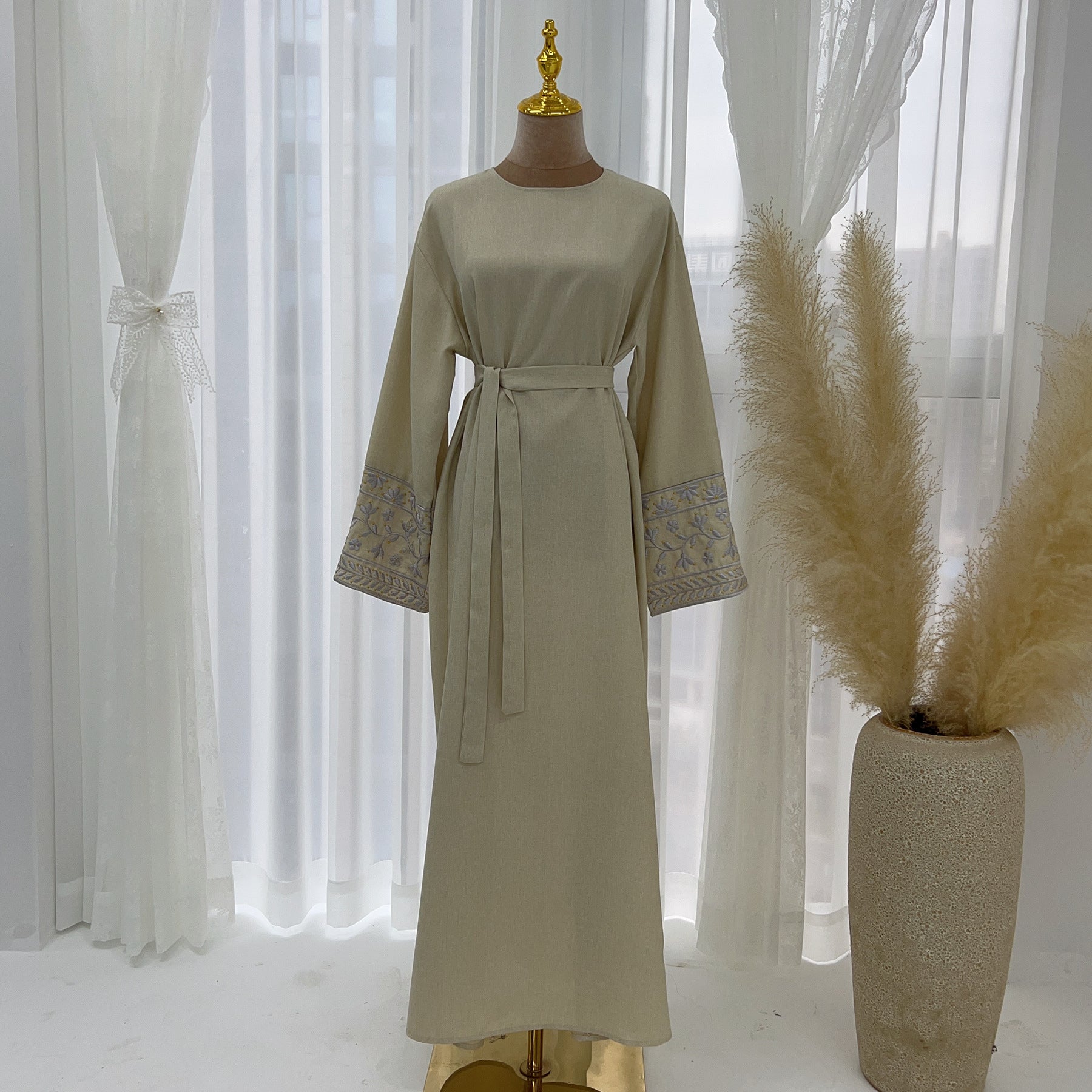 Embroidered long robe dress