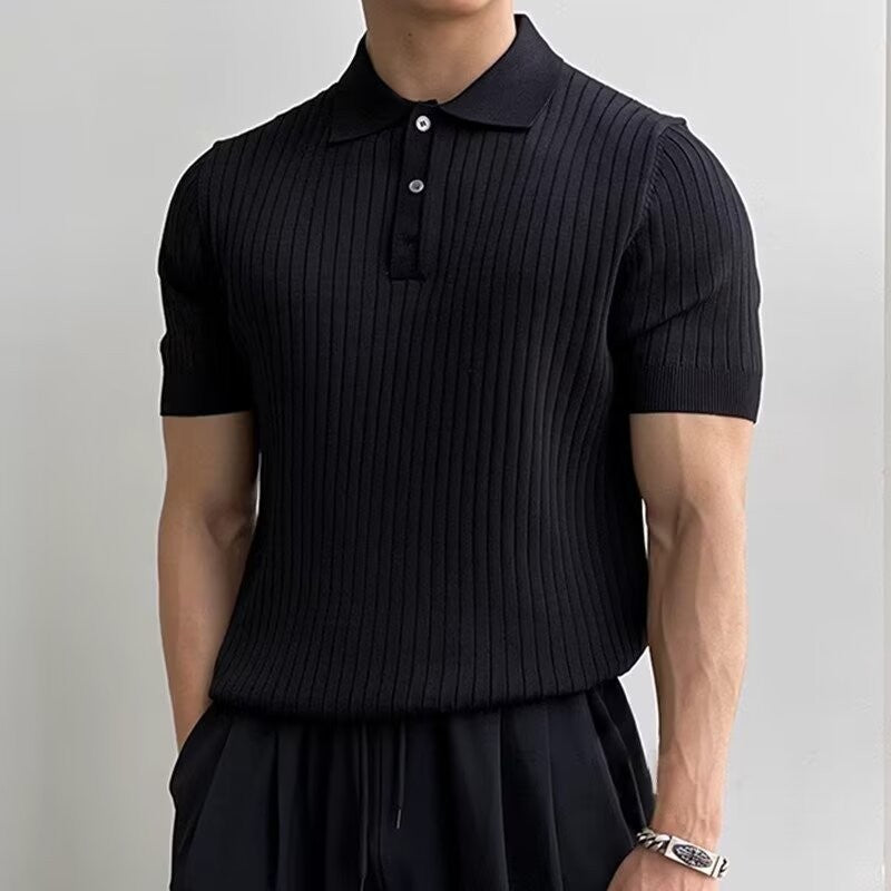 A short-sleeved man with lapel polo shirt