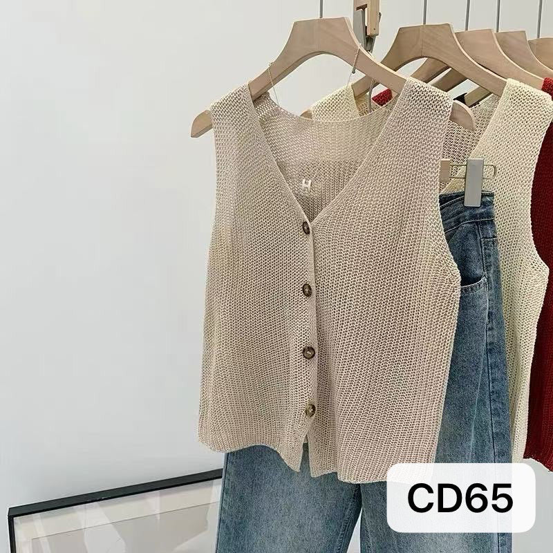 Women's Knitted Vest