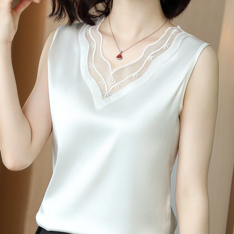 Women's halter top