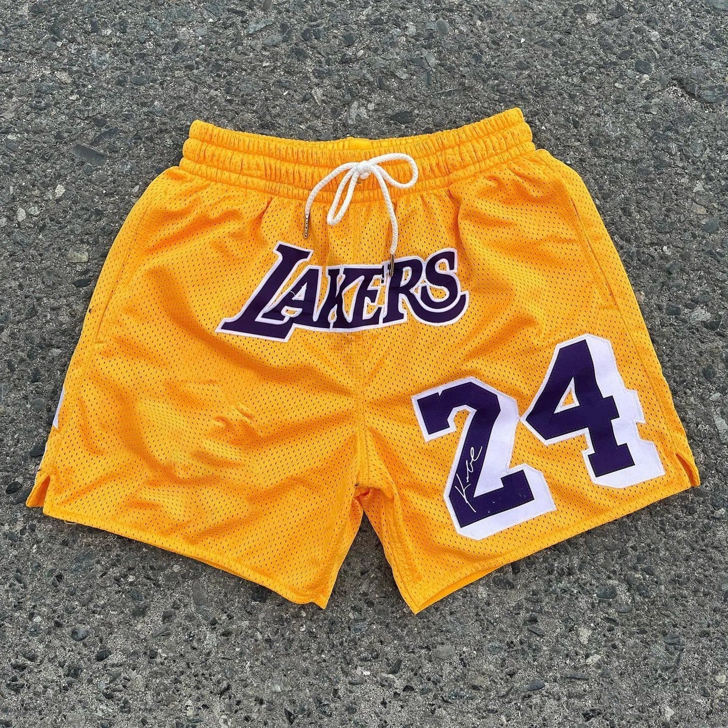 Casual and versatile mesh summer shorts