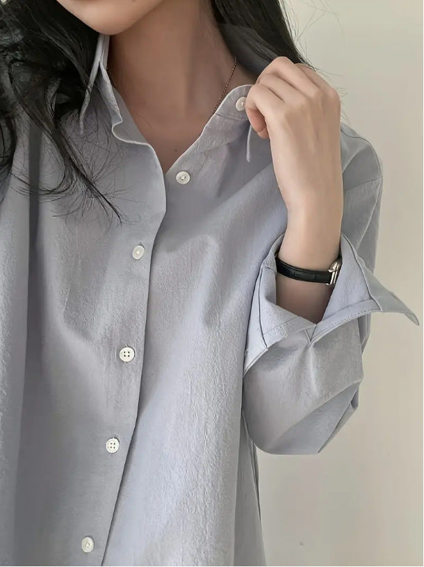 Comfortable, breathable, stylish and casual long-sleeved shirt