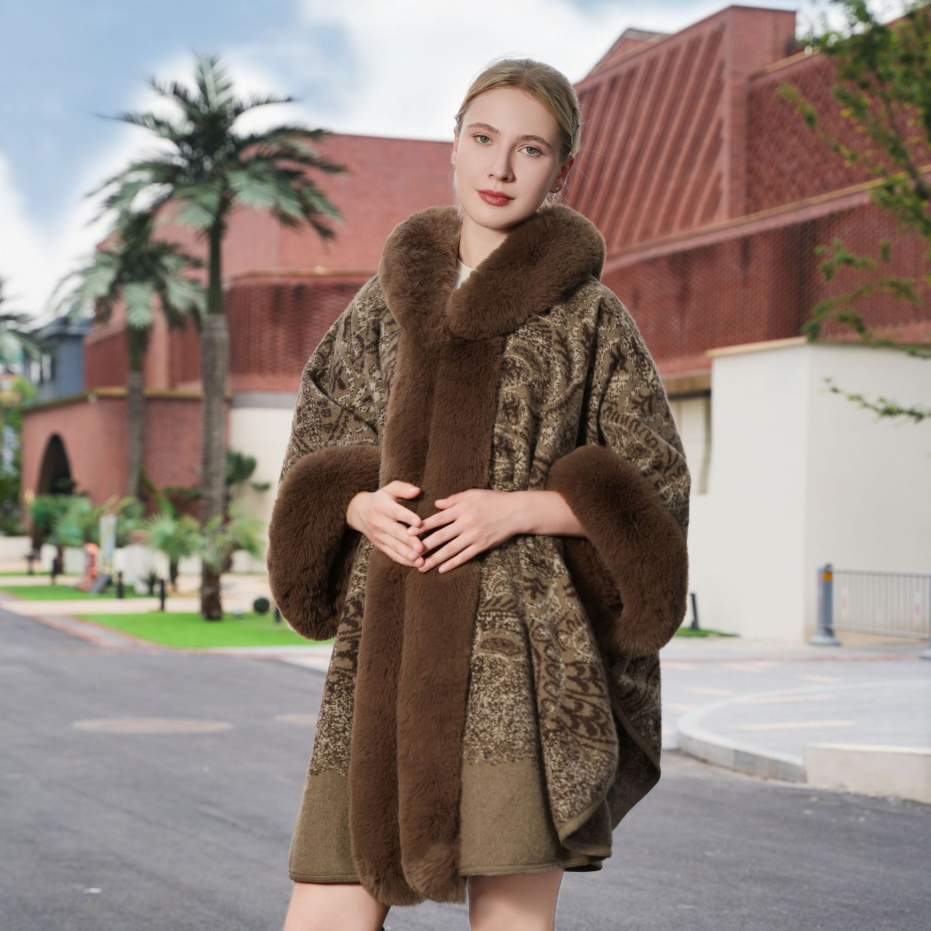 Knitted Printed Women's Cape Coat