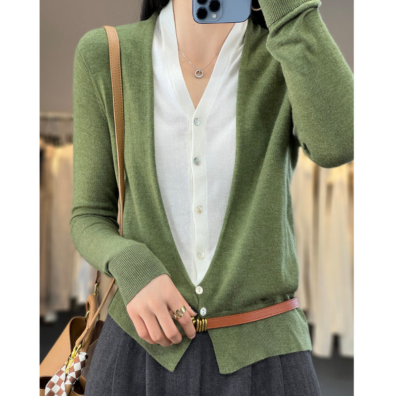 Women's V-neck Two-tone Knit Cardigan