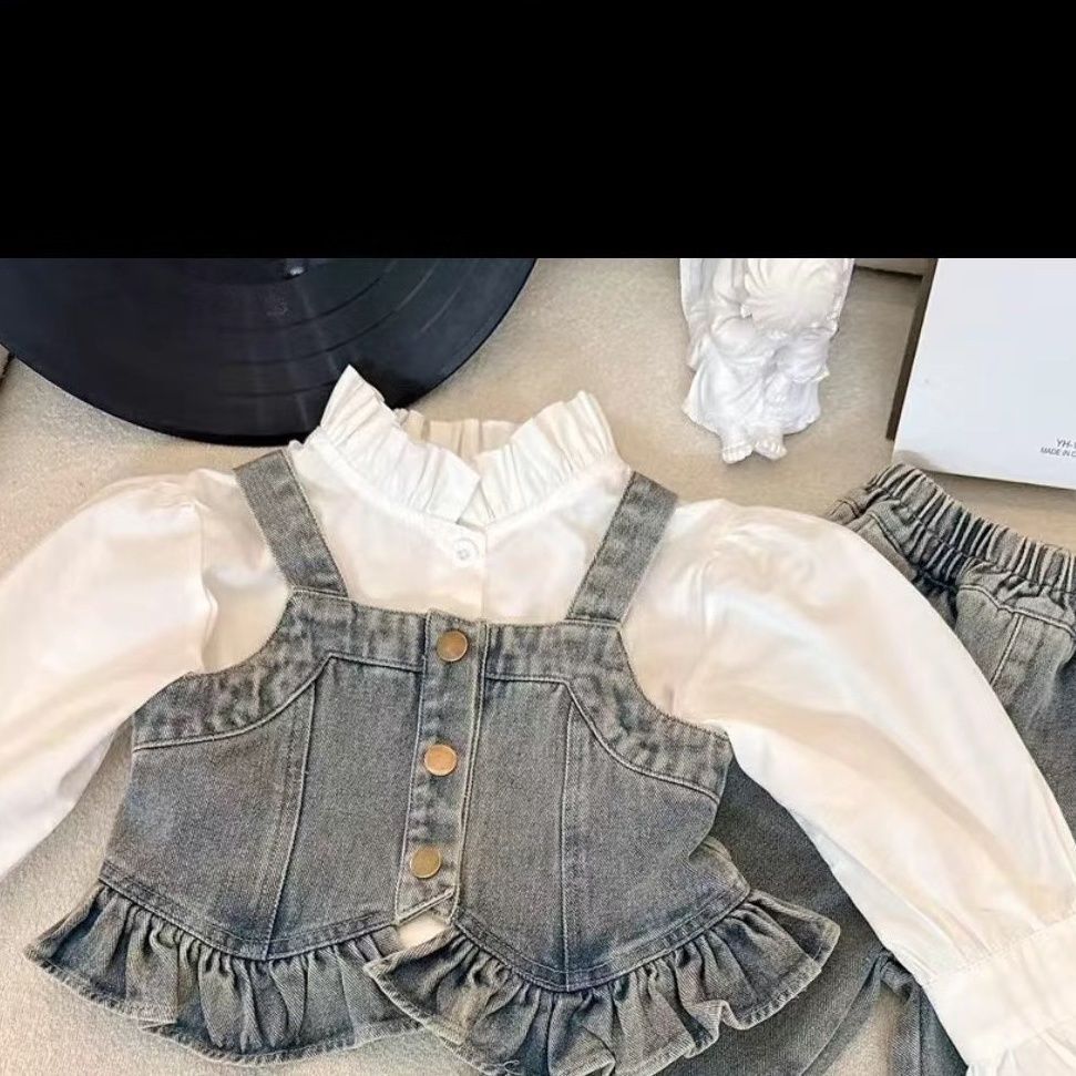 Girls' outfit