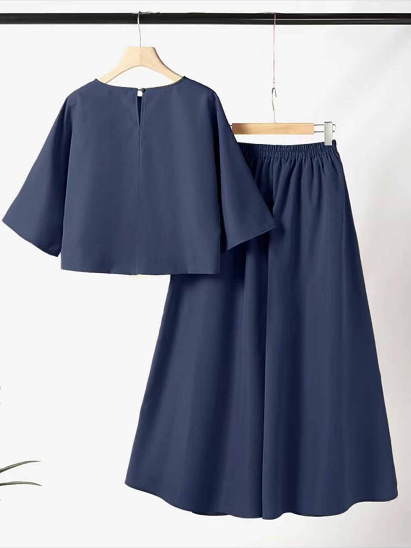 Solid Color Short-sleeved Casual Loose Trousers