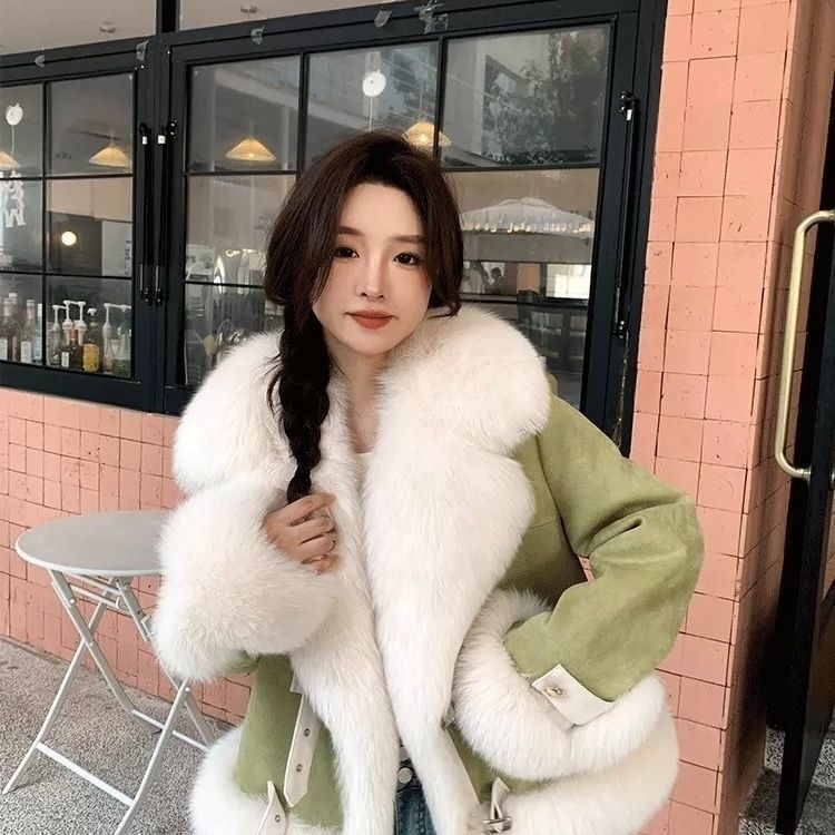 Women's Fur Coat