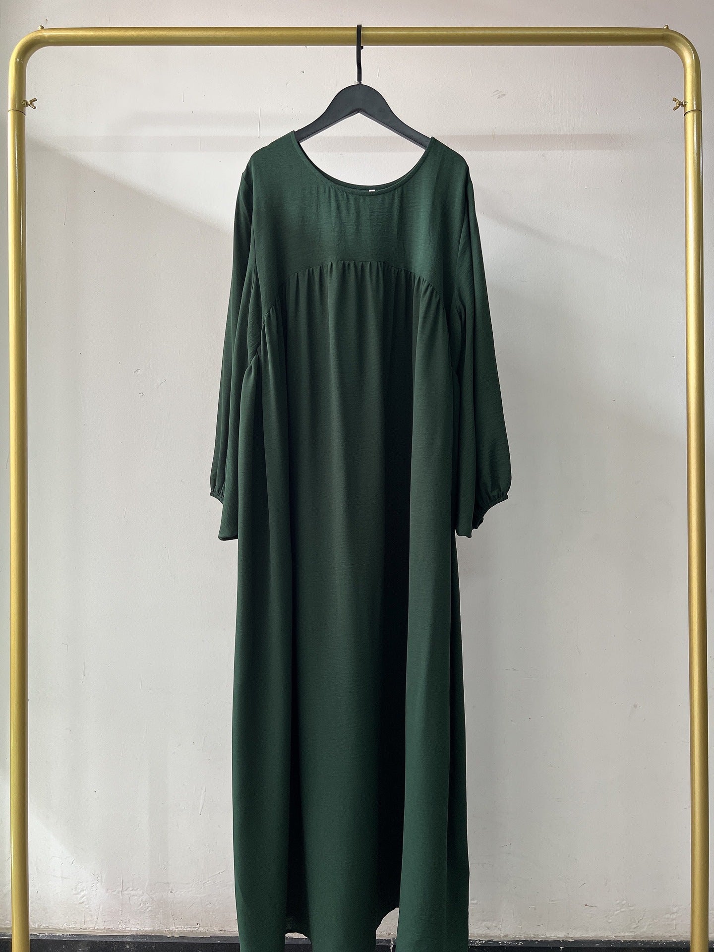 Wide and soft pure-color dress and long robe