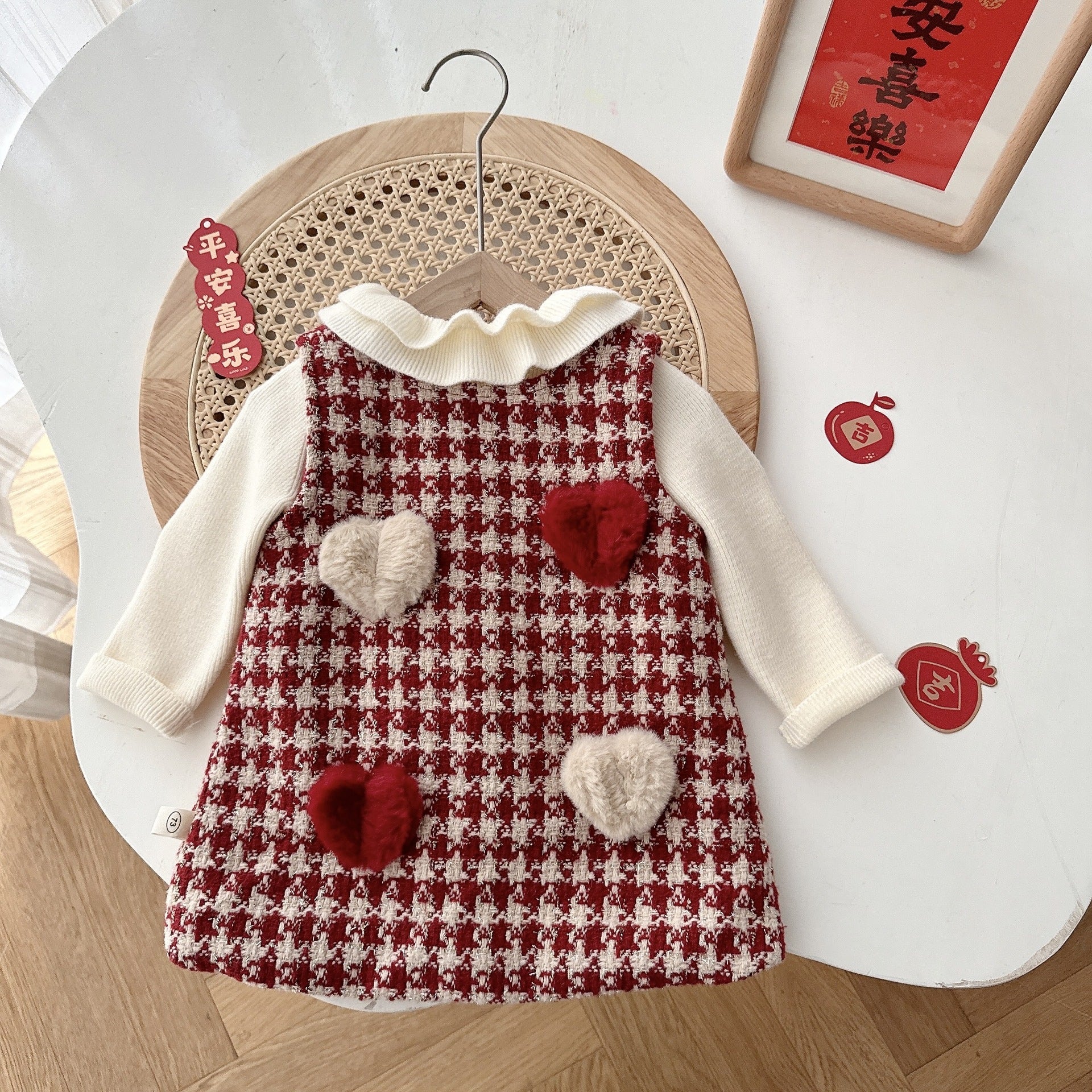 Girl's dress