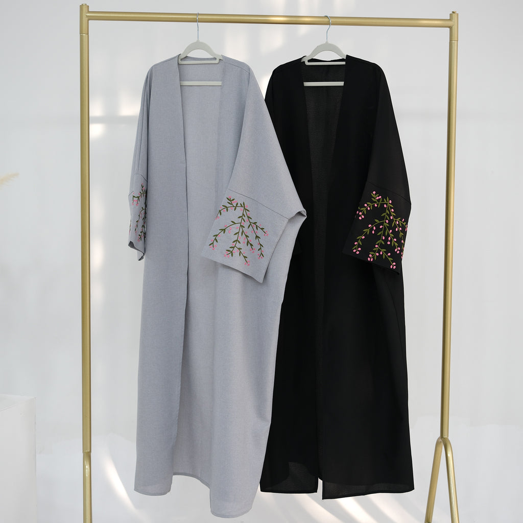 Embroidered cardigan robe