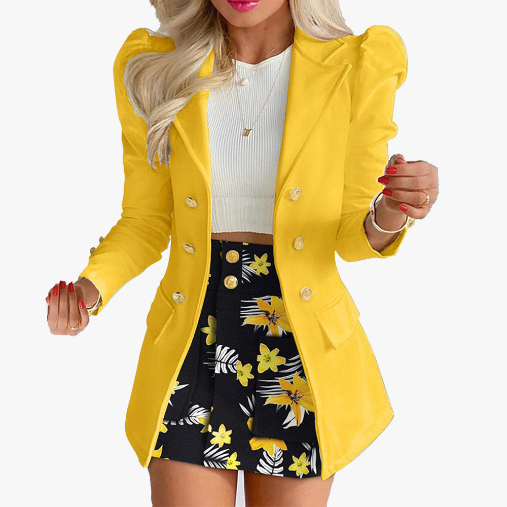 Women's suit set - Cardigan top with short skirt