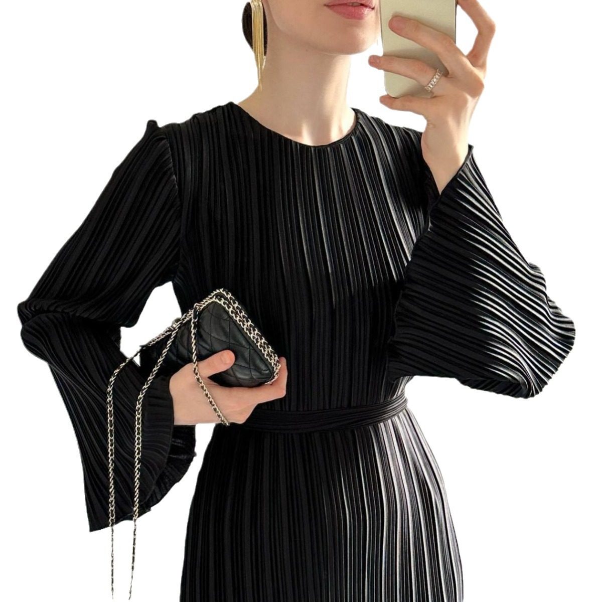 Women's Round Neck Pleated Dress