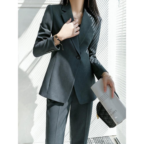 Tailored suit