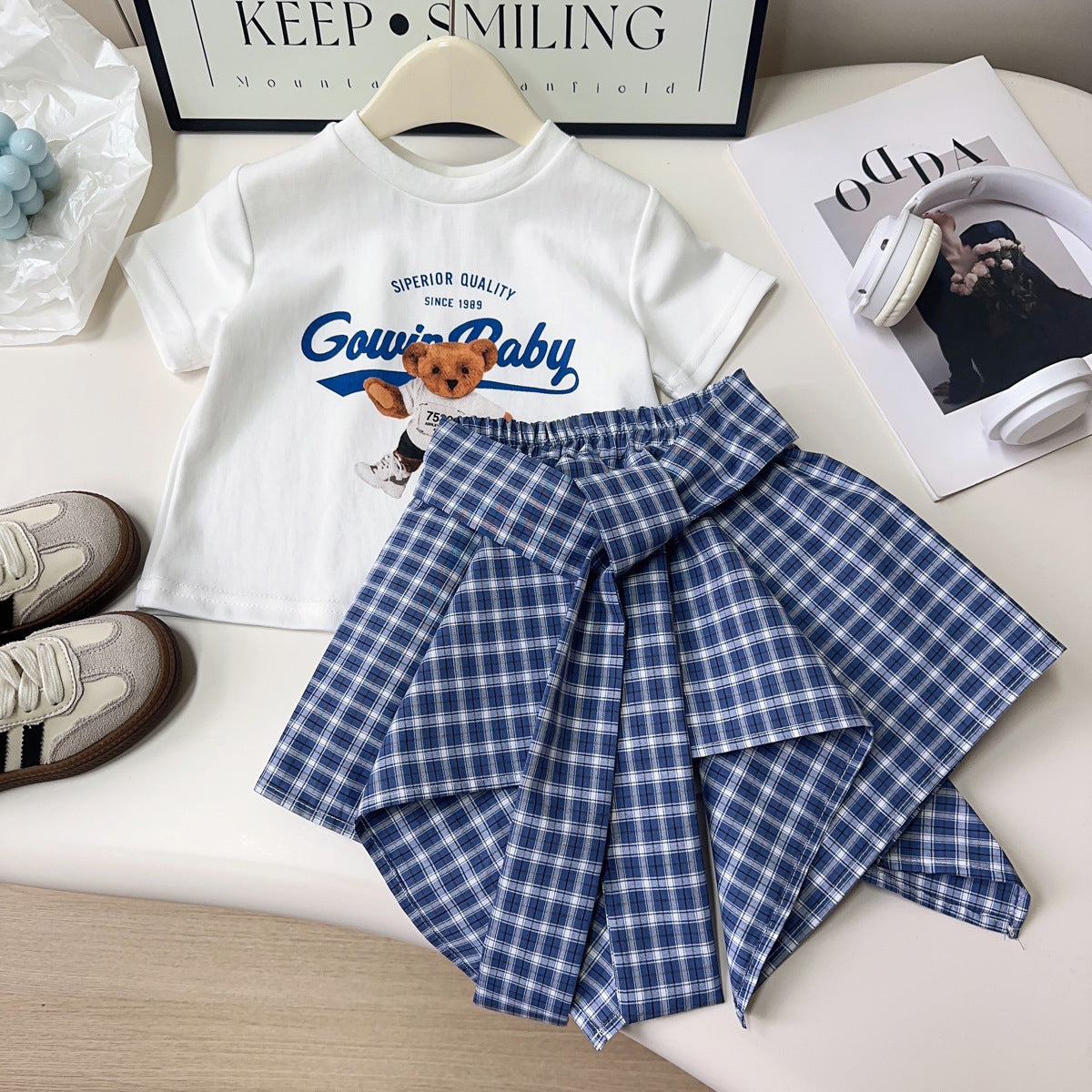 Girls' Cartoon Print T-Shirt and Skirt Set
