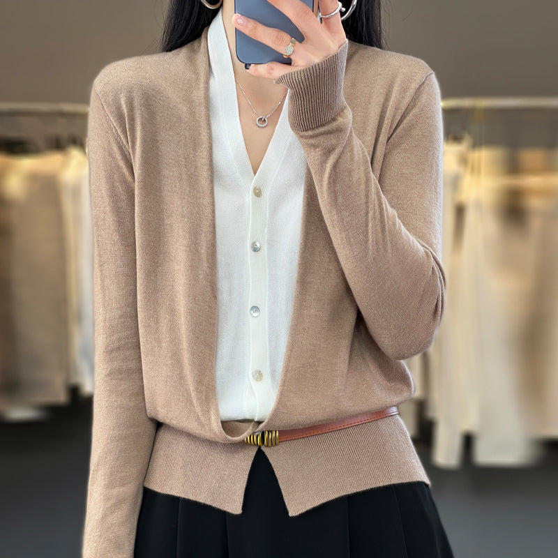 Women's V-neck Two-tone Knit Cardigan