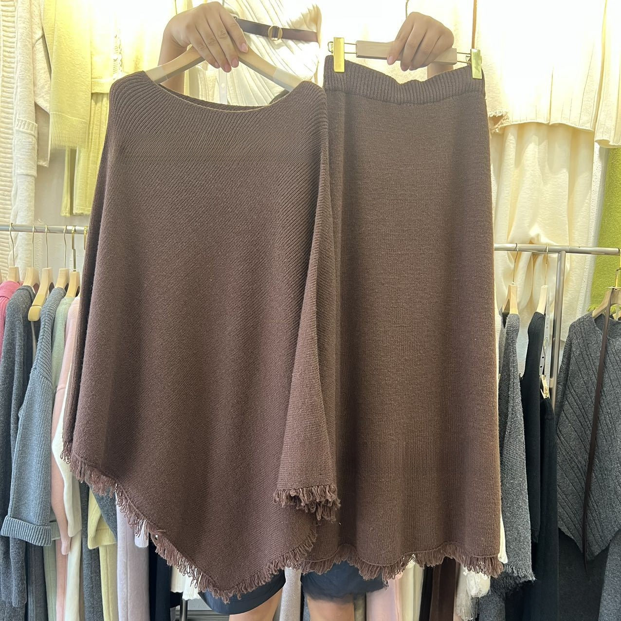 Women?s Knitted Suit - Two-piece set knitted cape jacket and matching skirt