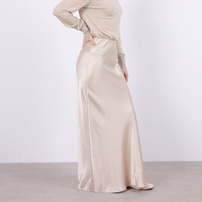 Lace half-length skirt