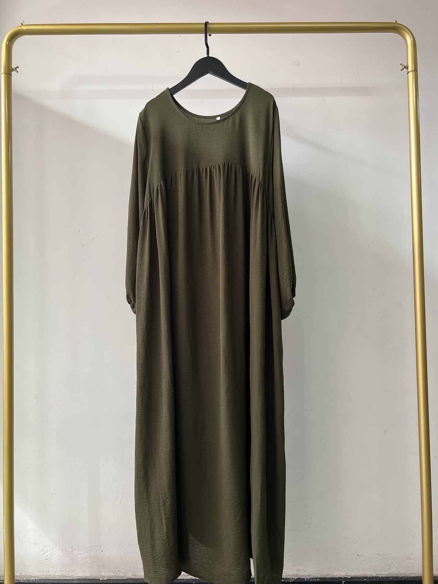 Wide and soft pure-color dress and long robe