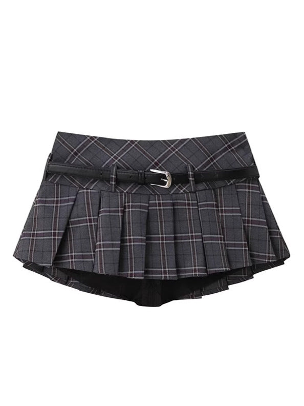 Short skirt
