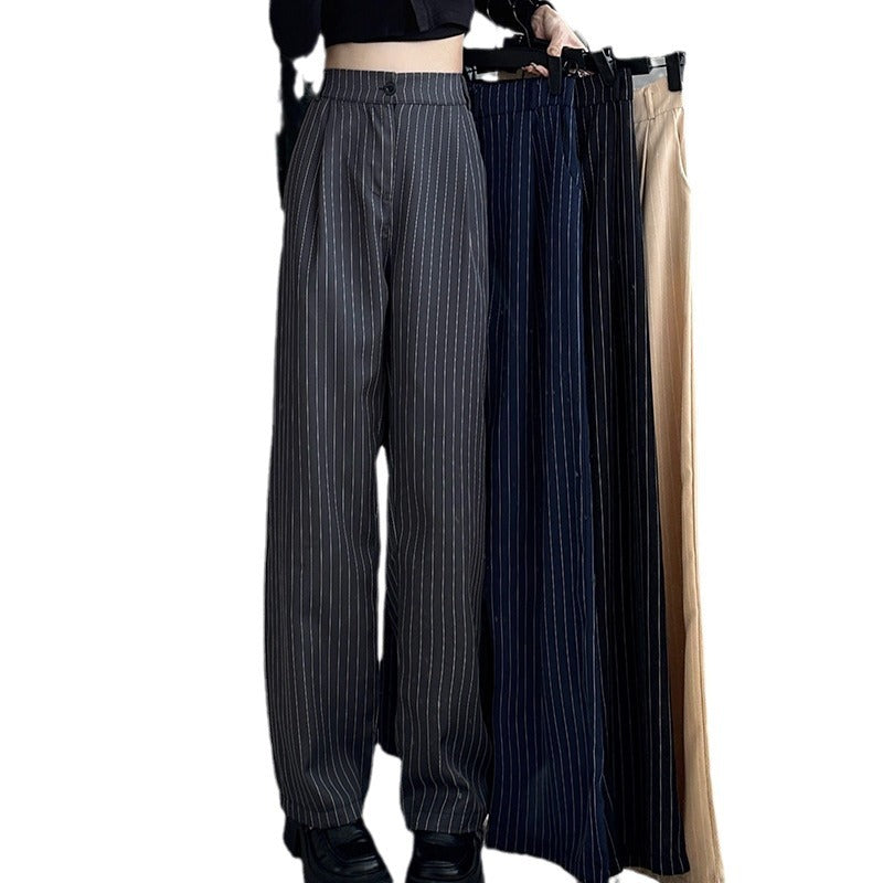 Slimming and flowing striped straight-leg suit pants