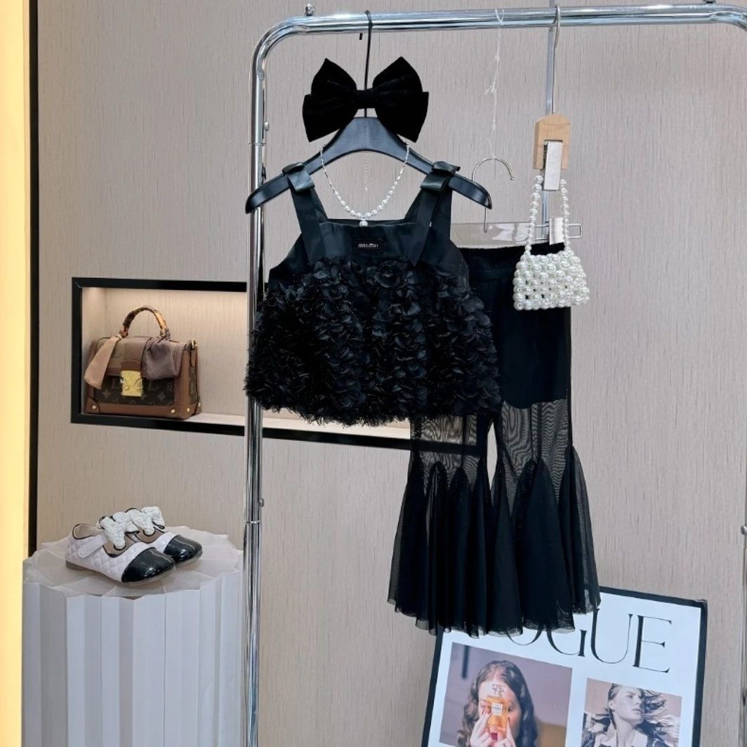 Girls' Clothing