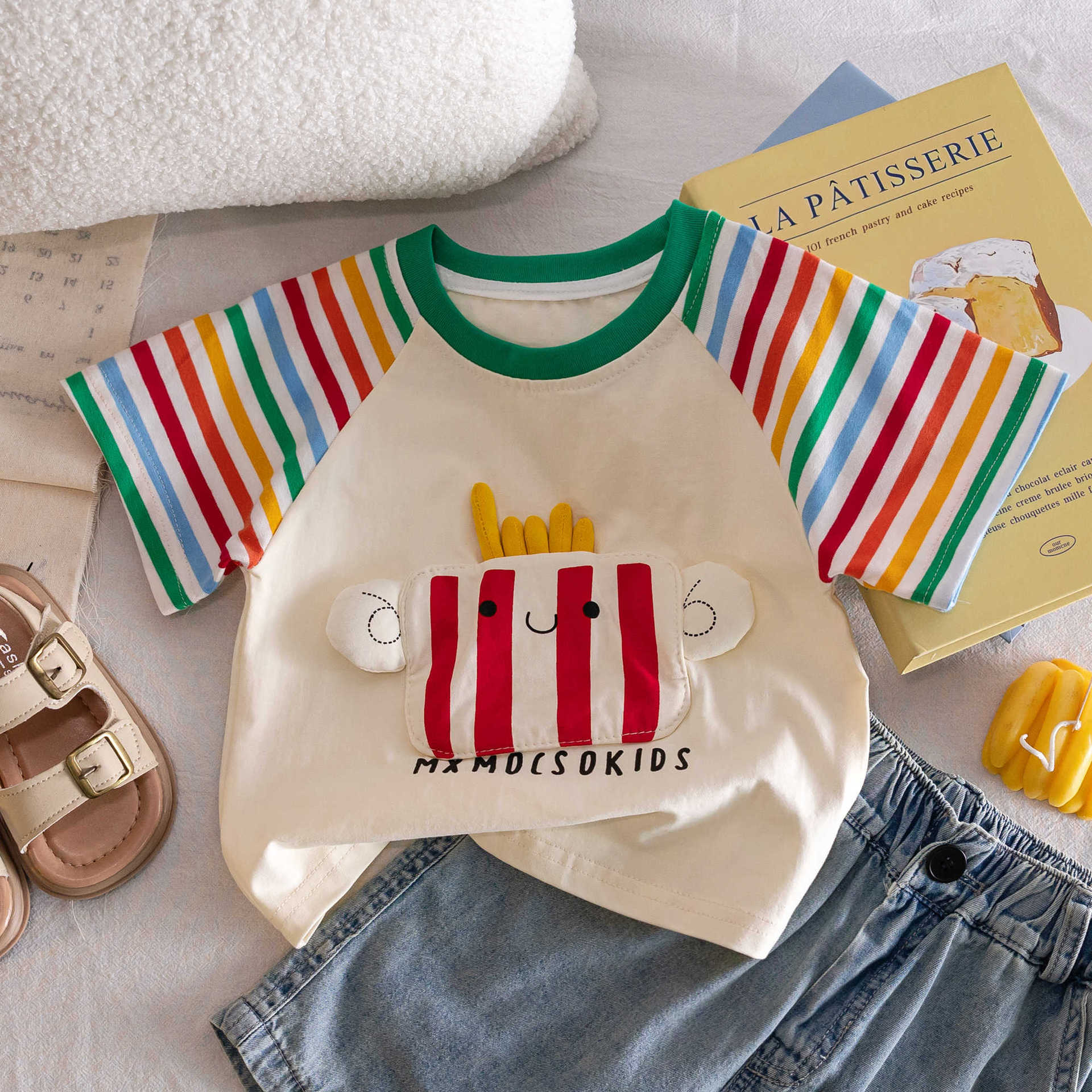 Boy's short-sleeved T-shirt