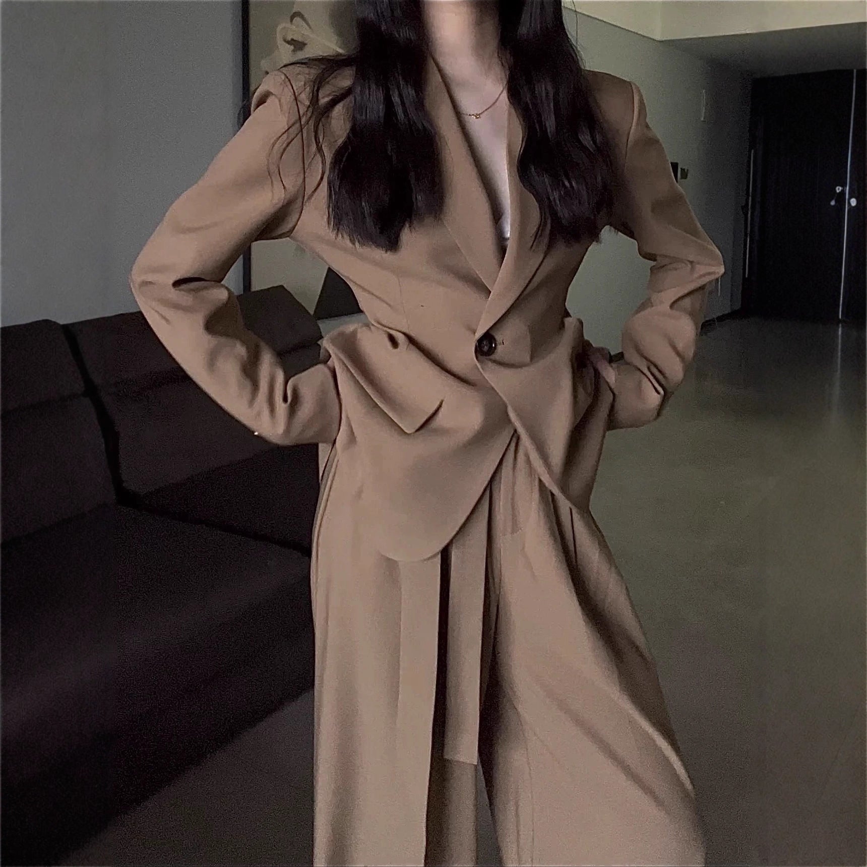 Commuter Design Tight Waist Suit