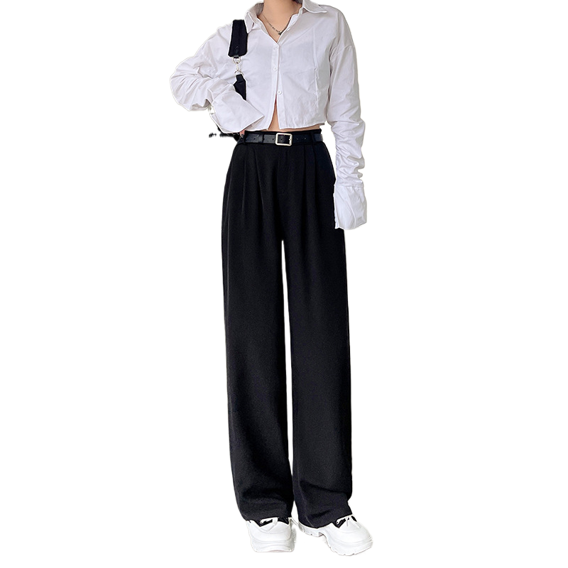 Lady's high-waisted suit pants