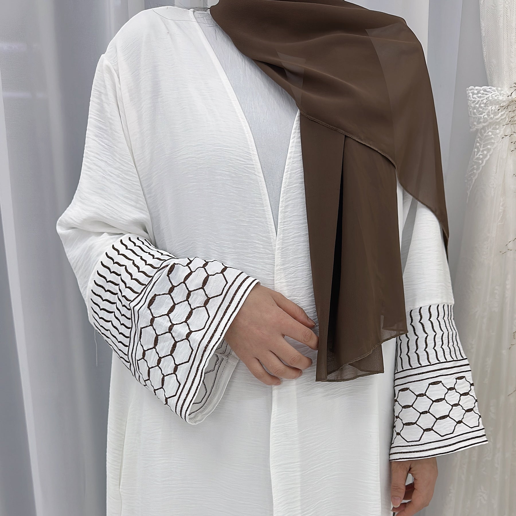 Embroidered tassel cardigan robe