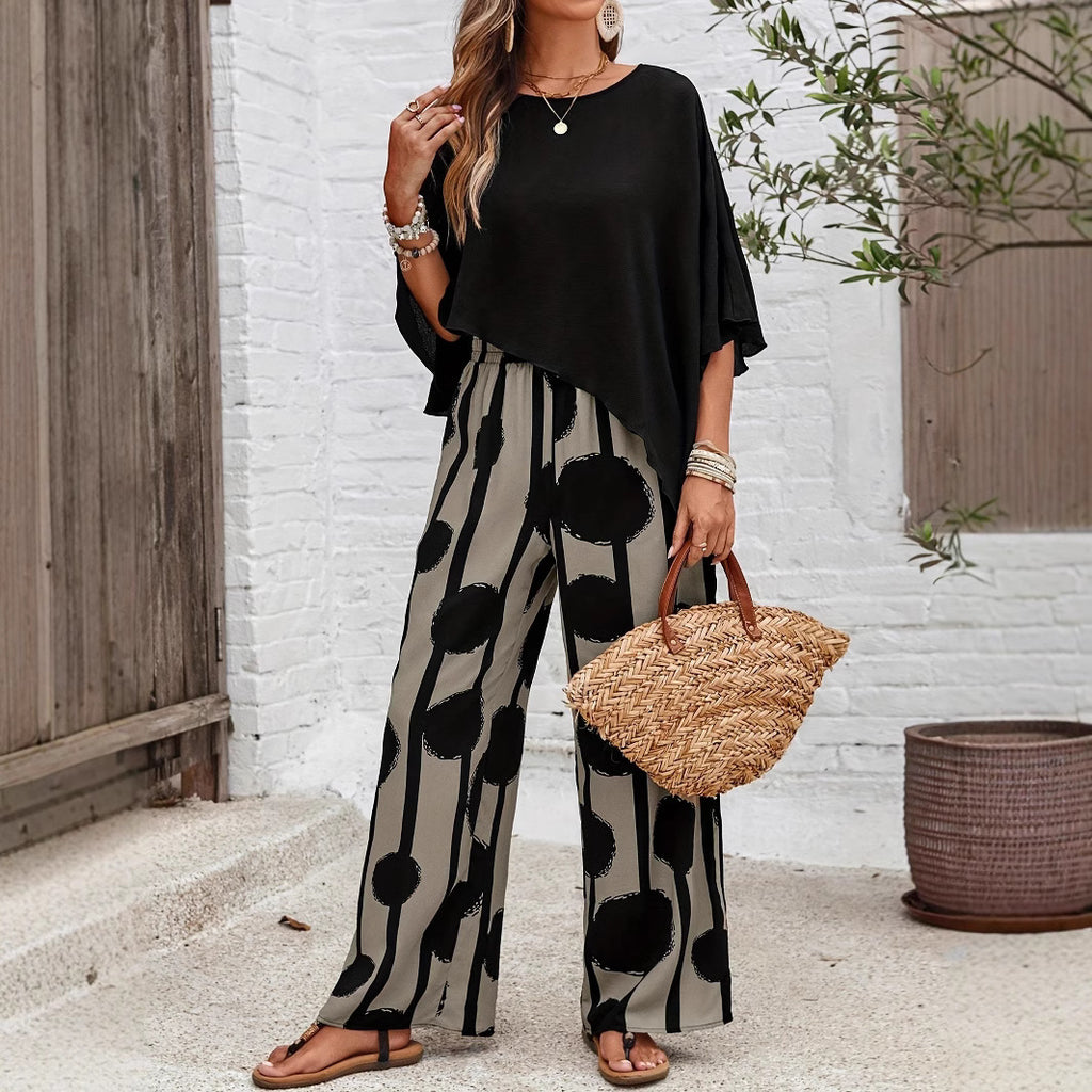 Casual women's trousers suit
