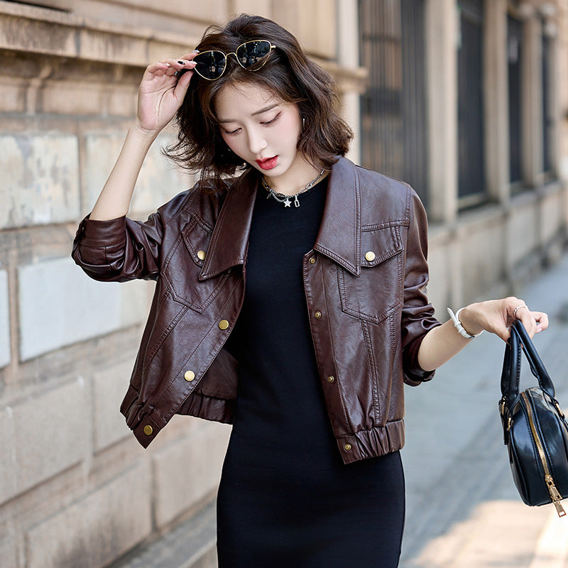 Short leather jacket for women