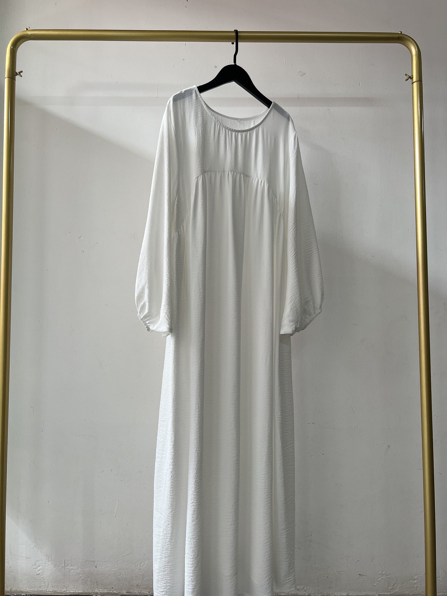 Wide and soft pure-color dress and long robe