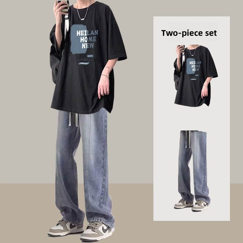 Short-sleeved T-shirt and straight-leg jeans set