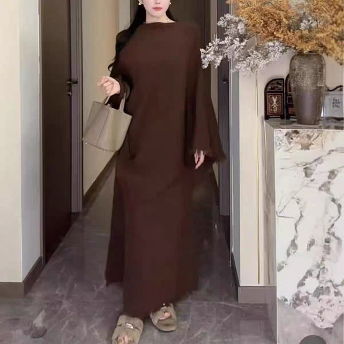 Women?s Knitted Suit - Two-piece set knitted cape jacket and matching skirt