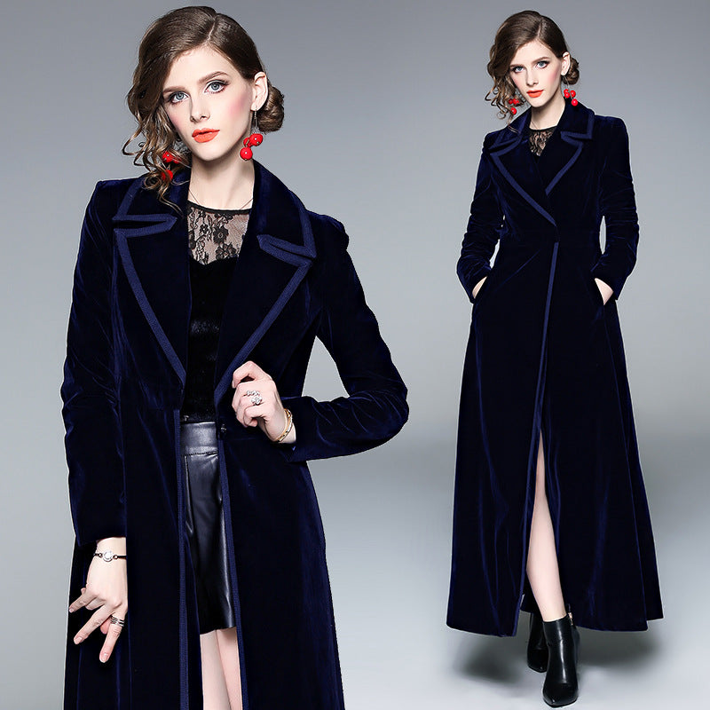 Long velvet coat