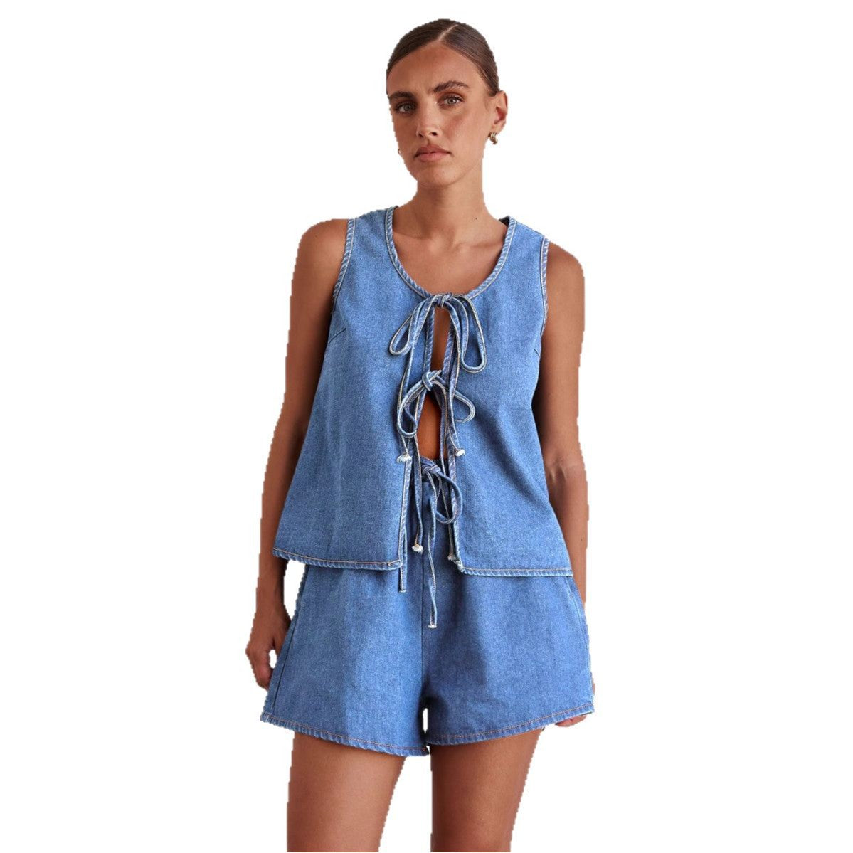 Casual sleeveless lace-up high-waisted vest and denim shorts