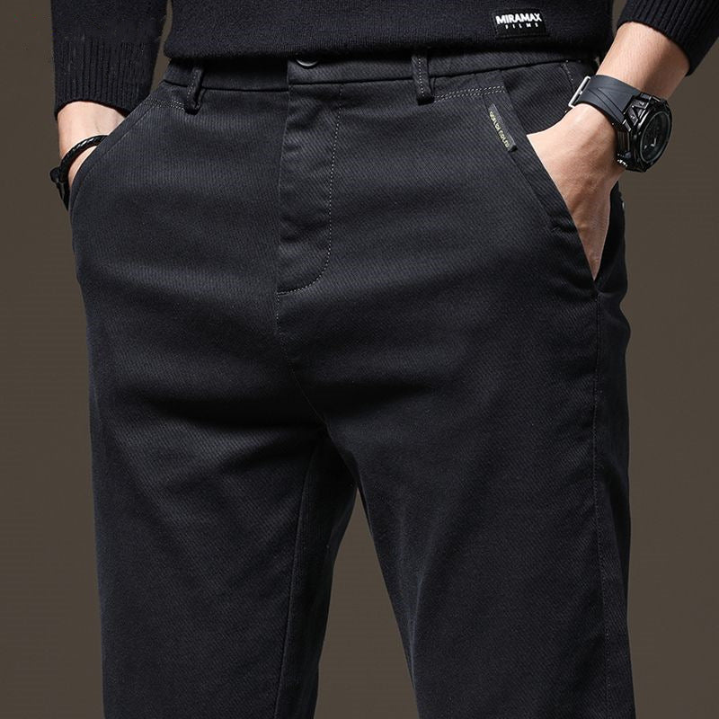 Mid-to-thick men's casual pants