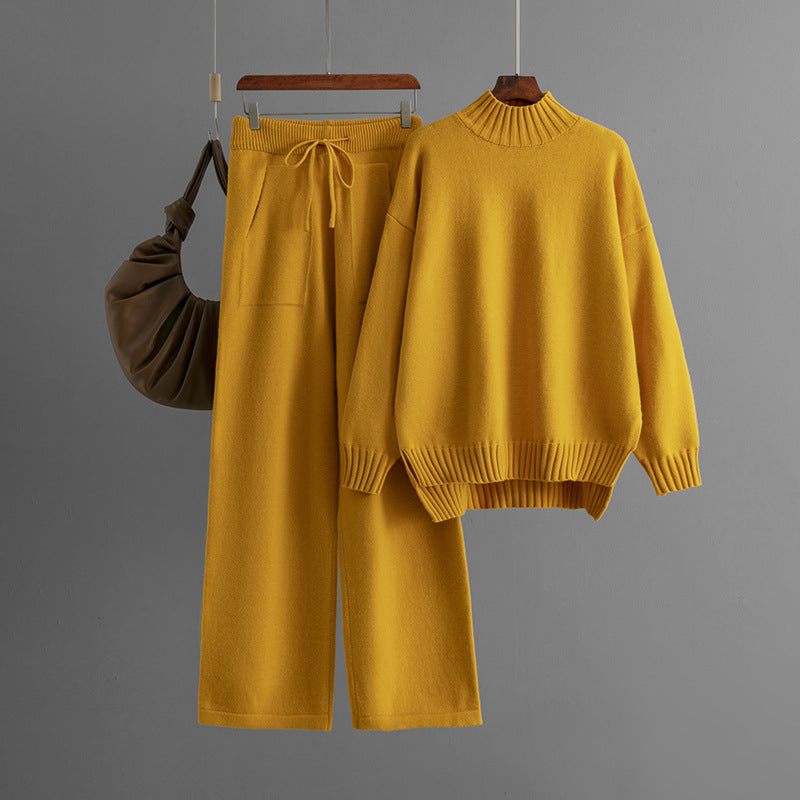Women's Knitted Suit