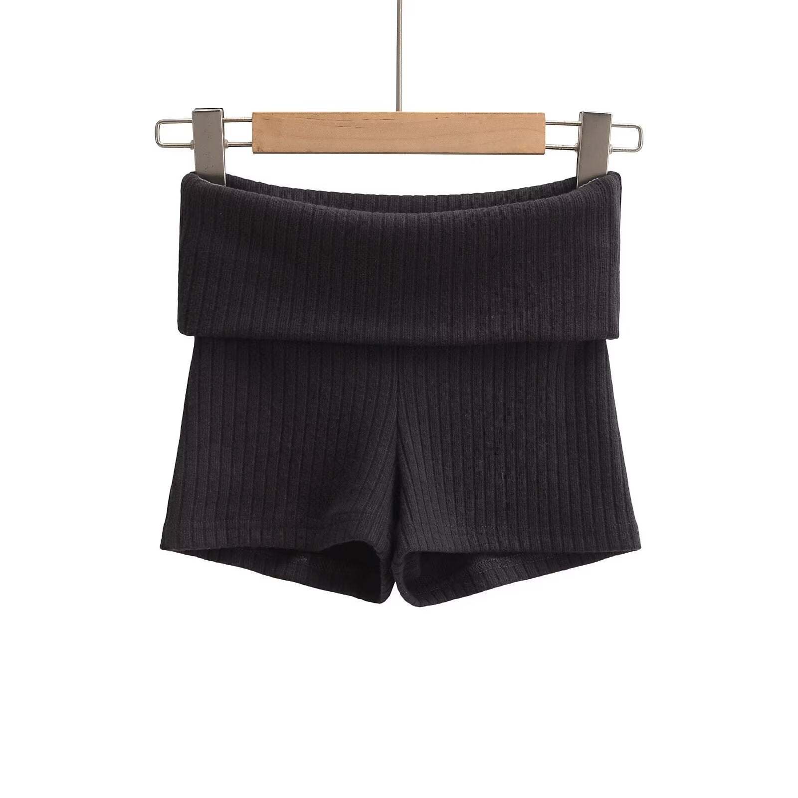 Knitted shorts