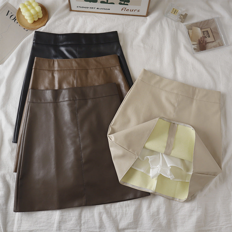 Women's Matte PU Leather High Waisted Tapered Pants